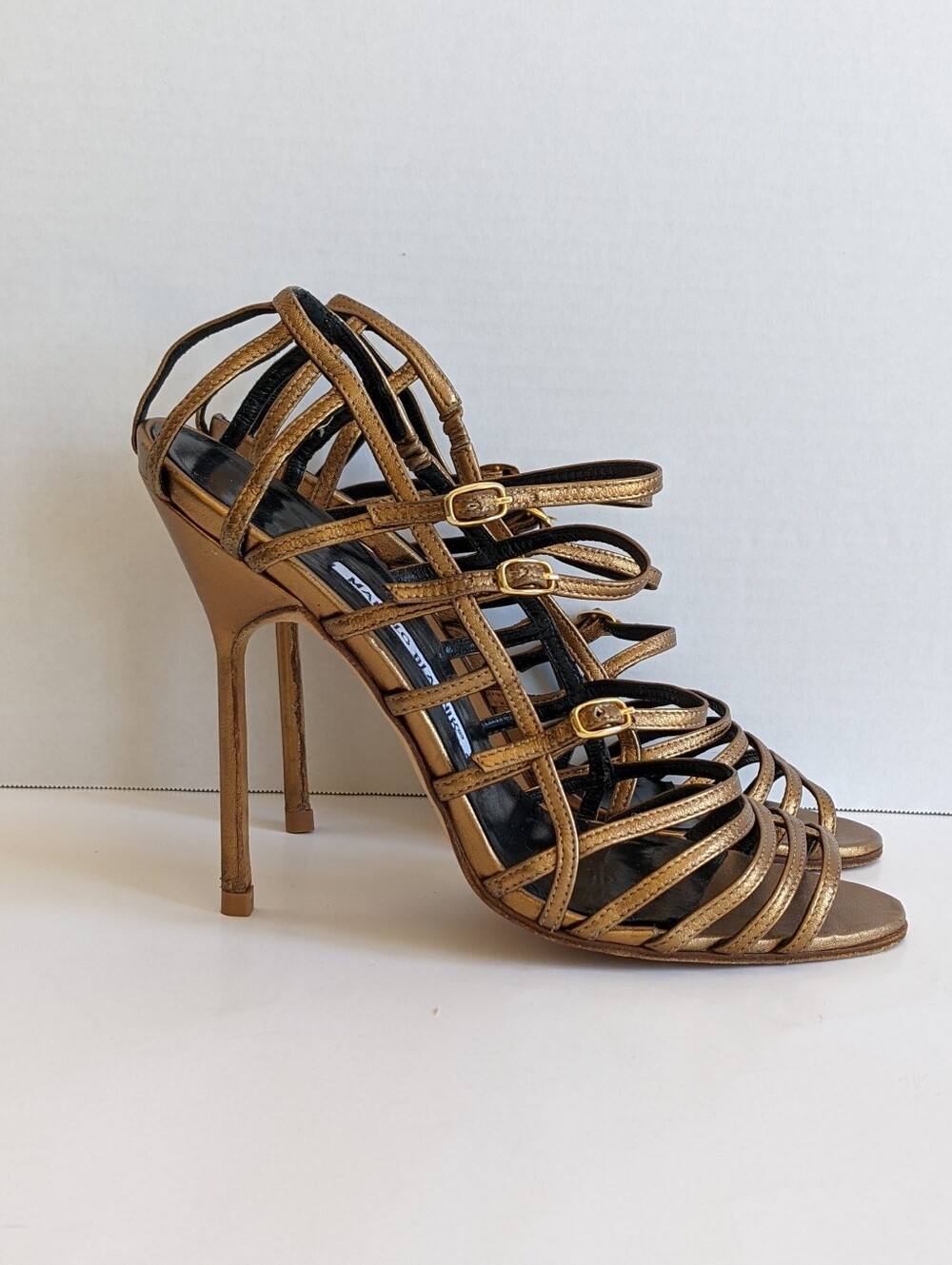 Rare MANOLO BLAHNIK Bronze Leather High Heels 38.5